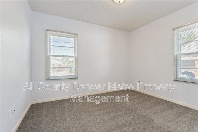 Building Photo - 1331 Ammons St