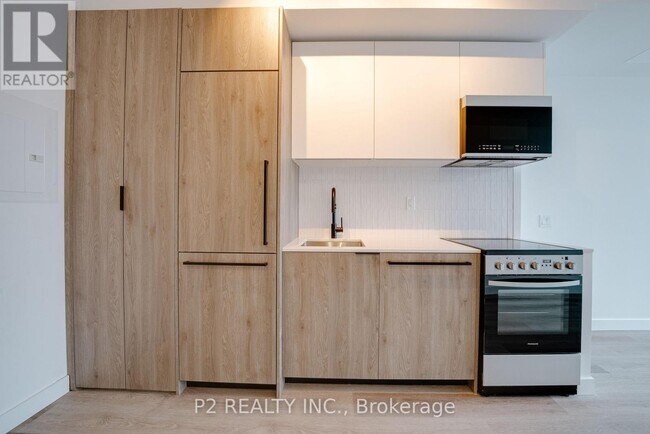 Building Photo - 1635 Military Trail