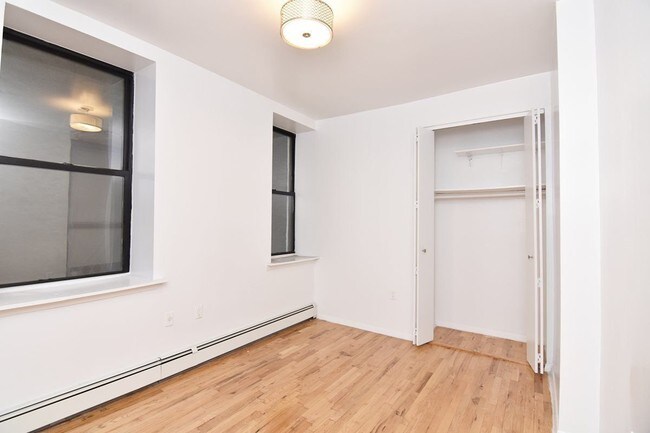 Building Photo - 610 St Nicholas Ave