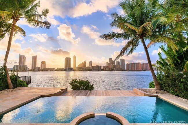 Foto del edificio - 4032 Island Estates Dr