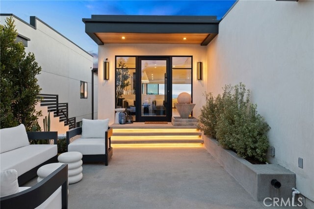 Foto del edificio - 807 N Paulina Ave