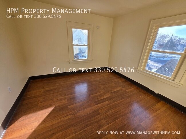 Building Photo - 823 Florida Ave