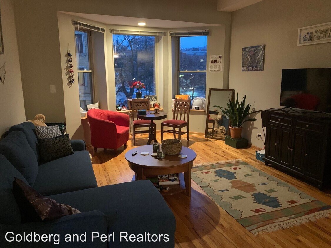 Foto principal - 901 W Dakin St