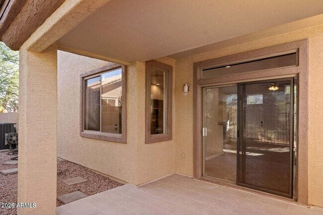 Building Photo - 4118 E Justica St