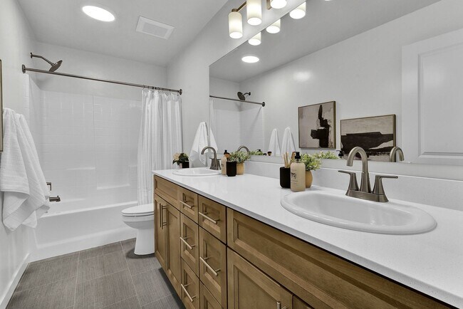 Foto del edificio - 4077 S Lone Pne Wy