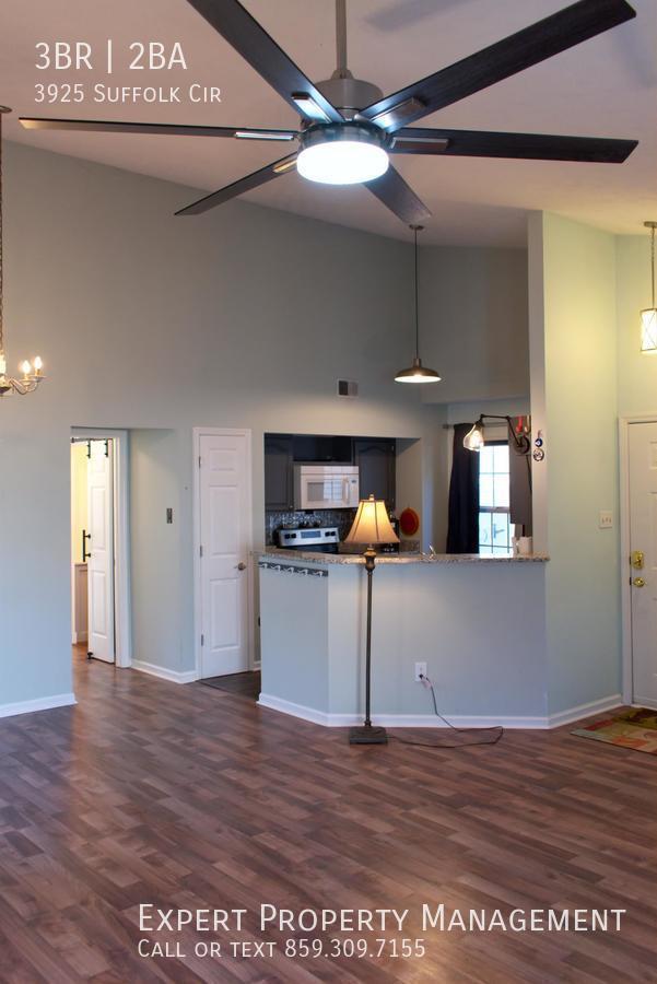Building Photo - 3925 Suffolk Cir