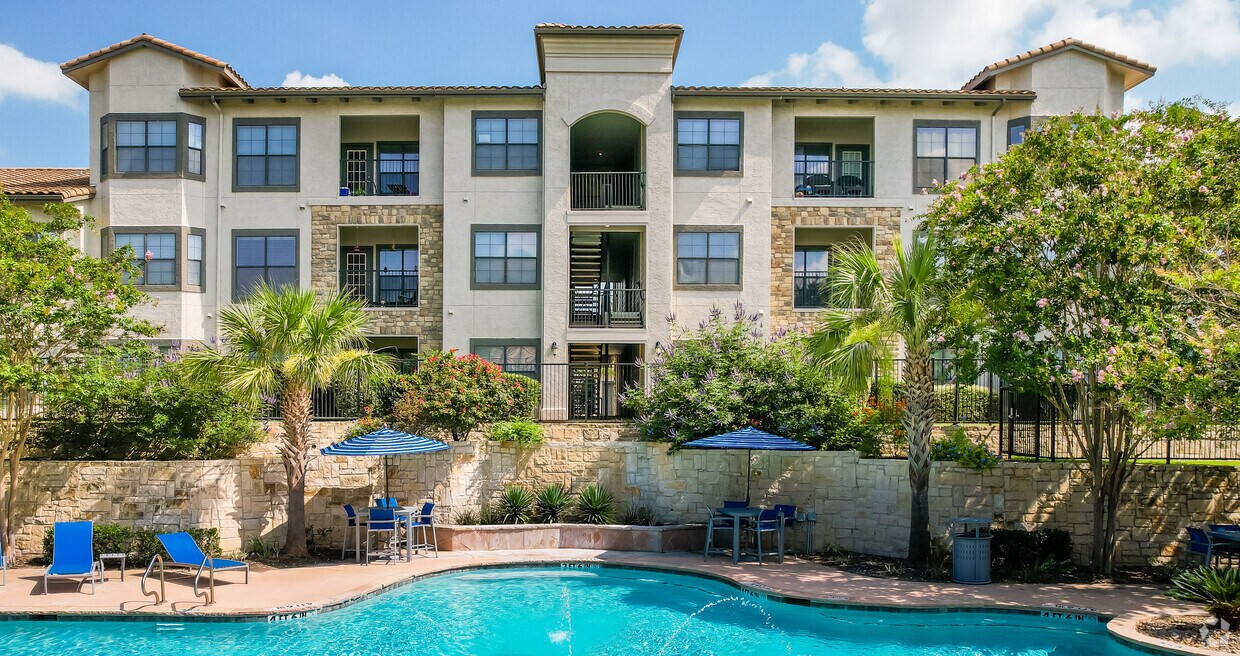 Costa Bella Apartments 1703 N Loop 1604 W San Antonio, TX
