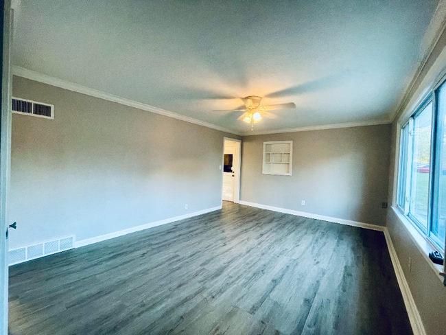 Foto del edificio - 1405 E 133rd St