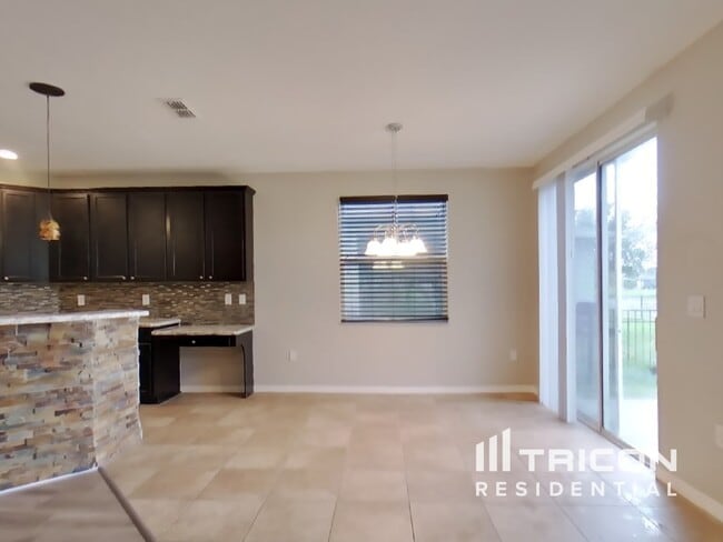 Building Photo - 5095 Brilliance Cir