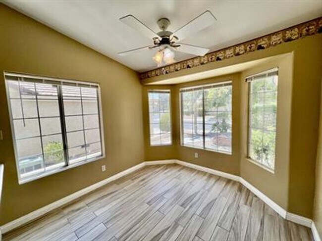 Foto del edificio - Single Story Summerlin Property!