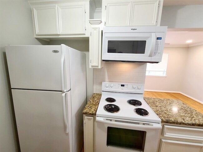 Foto del edificio - 4931 Junius St