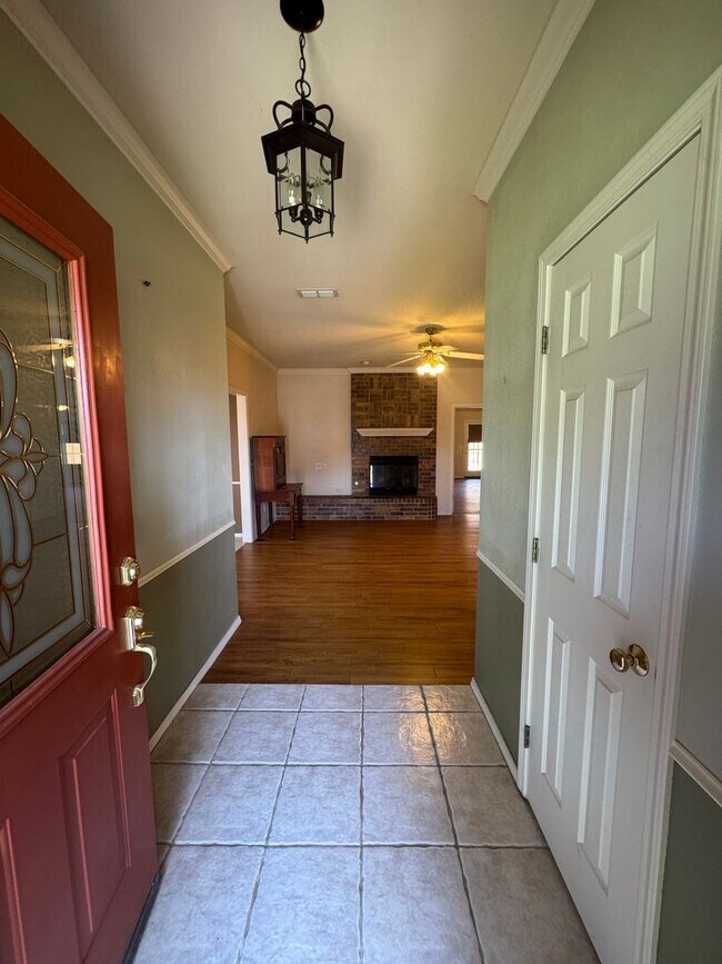 Foto del edificio - 4210 Catalpa Ln