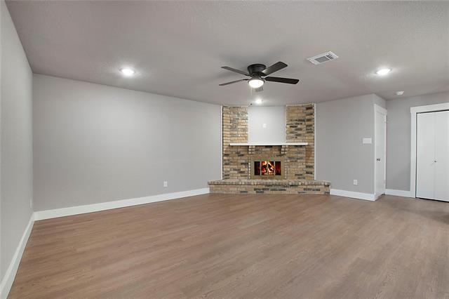 Foto del edificio - 801 Sunny Slope Dr