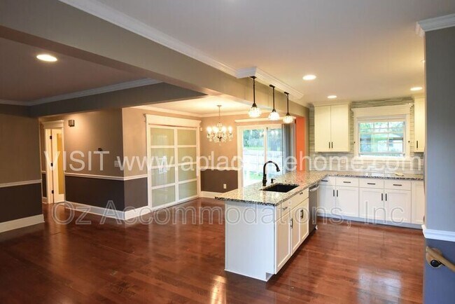 Foto del edificio - 10218 W 67th St