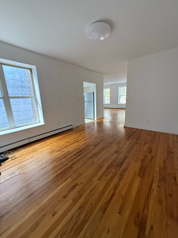 Foto del edificio - 819 Saratoga Ave