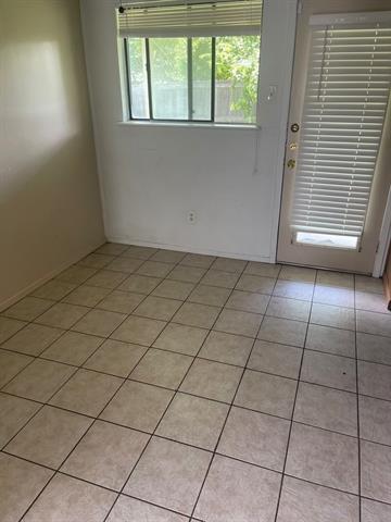 Foto del edificio - 721 Hillcrest Ct