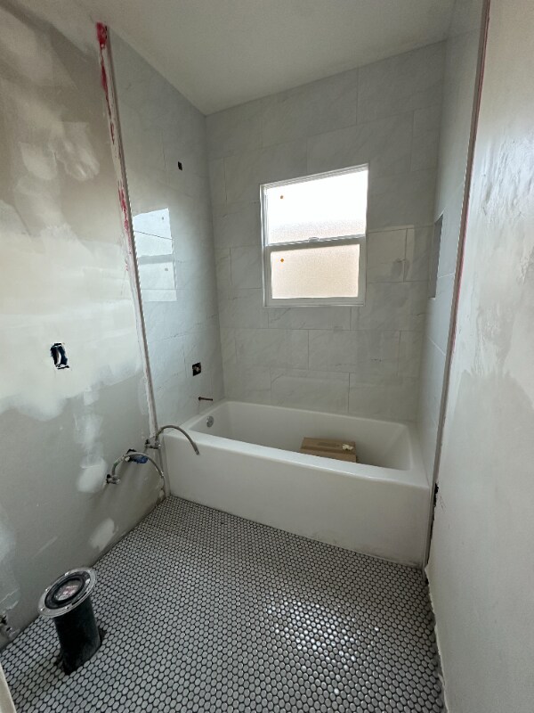 Building Photo - 4604 North Ave