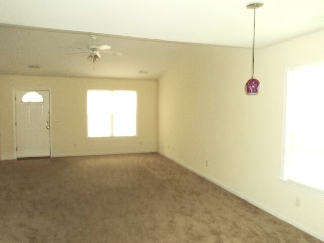 Foto del edificio - 4616 Greenway Ave