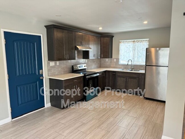 Foto del edificio - 5261 Ledgewood Rd