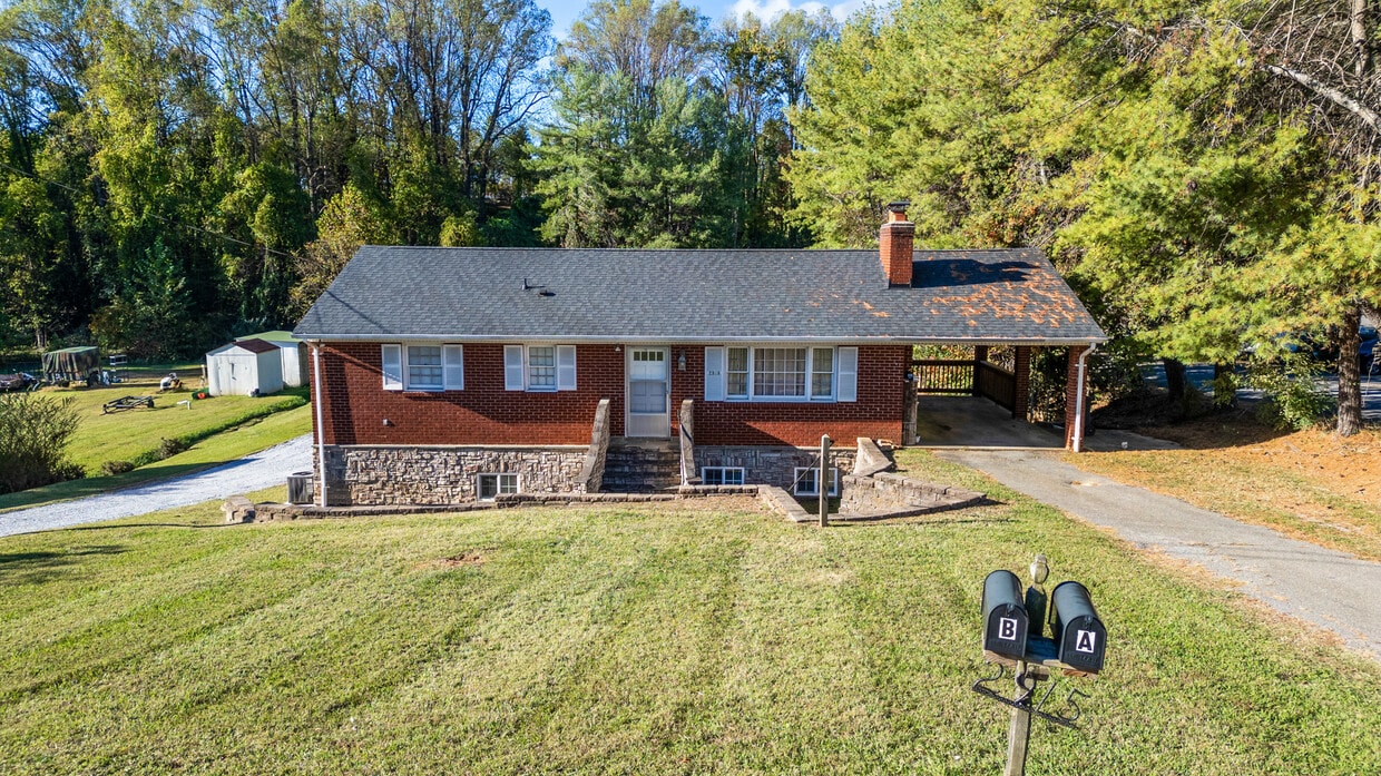 Photo - 2915 Confederate Ave (Lynchburg, VA)
