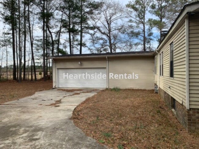 Building Photo - **3 Bedroom 2 Bath Double Wide with Double...
