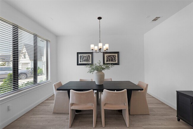 Foto del edificio - 4706 Oak Glen Ct