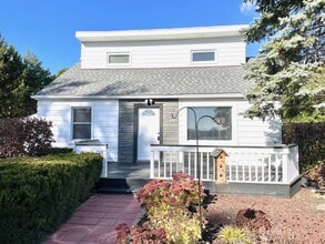 Building Photo - 11408 IL-120