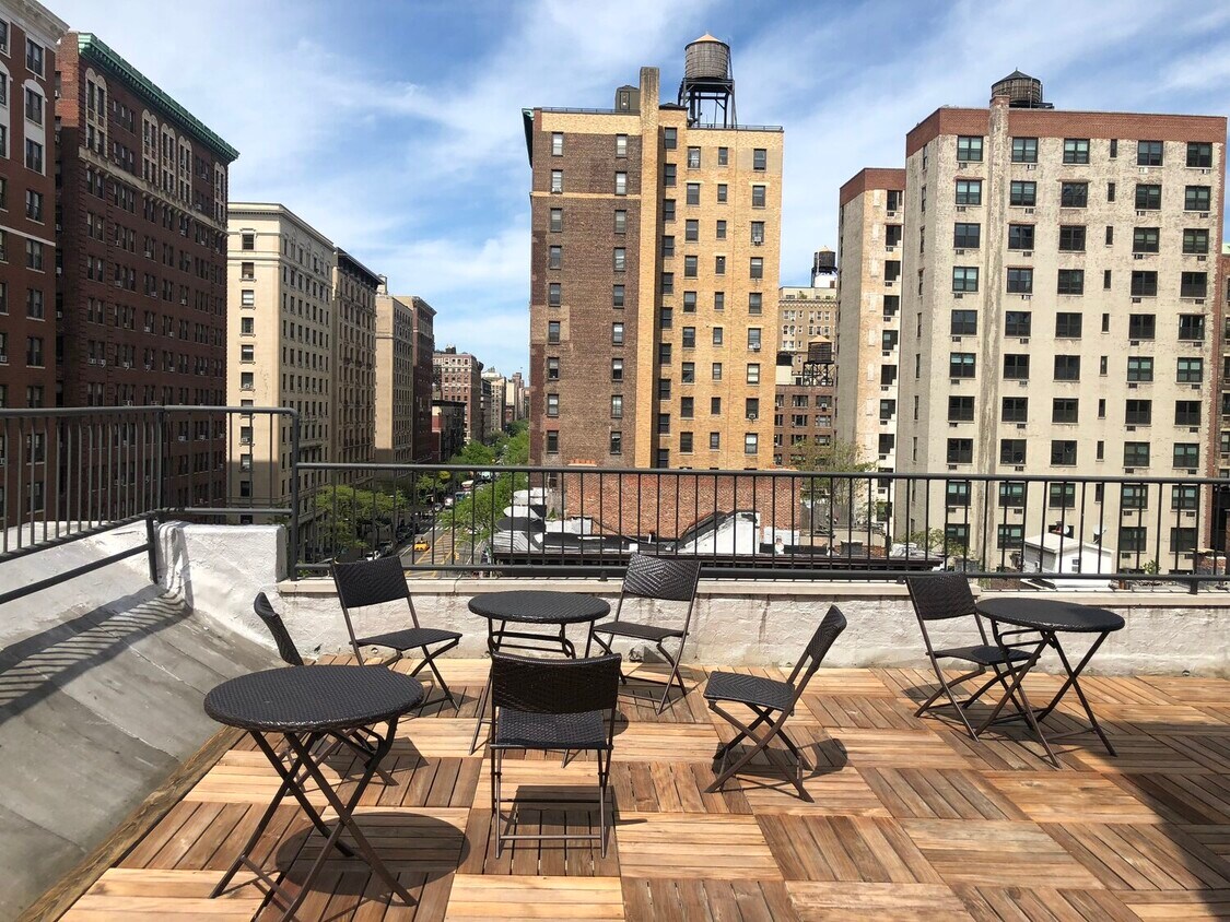Foto principal - 850 W End Ave