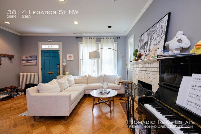 Foto del edificio - 3814 Legation St NW