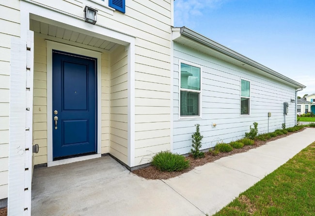 Building Photo - 8570 Island Breeze Ave