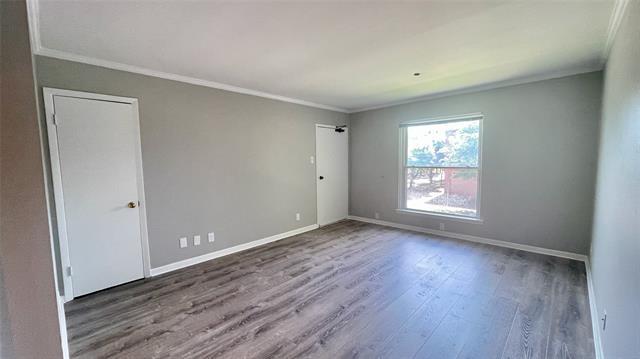 Foto del edificio - 3215 Douglas Ave