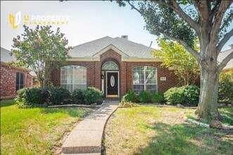 Building Photo - 4824 Holly Berry Dr