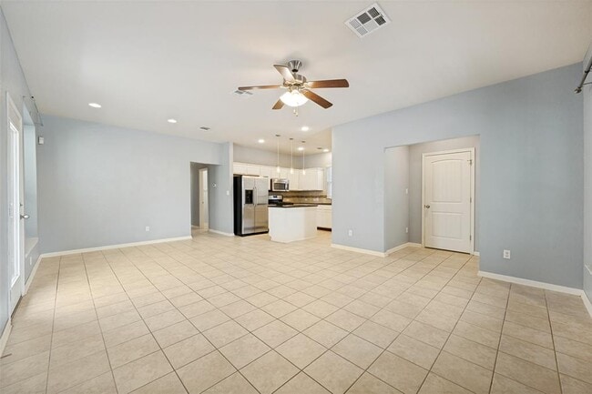Building Photo - 138 Wainscot Oak Wy