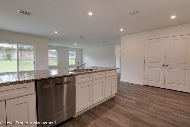 Foto del edificio - Stunning 4 Bedroom 2 Bath Home in Fairhope Falls Community