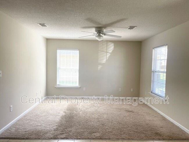 Building Photo - 506 Seays Crest Dr