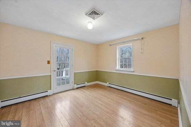 Foto del edificio - 76 Birch Ln