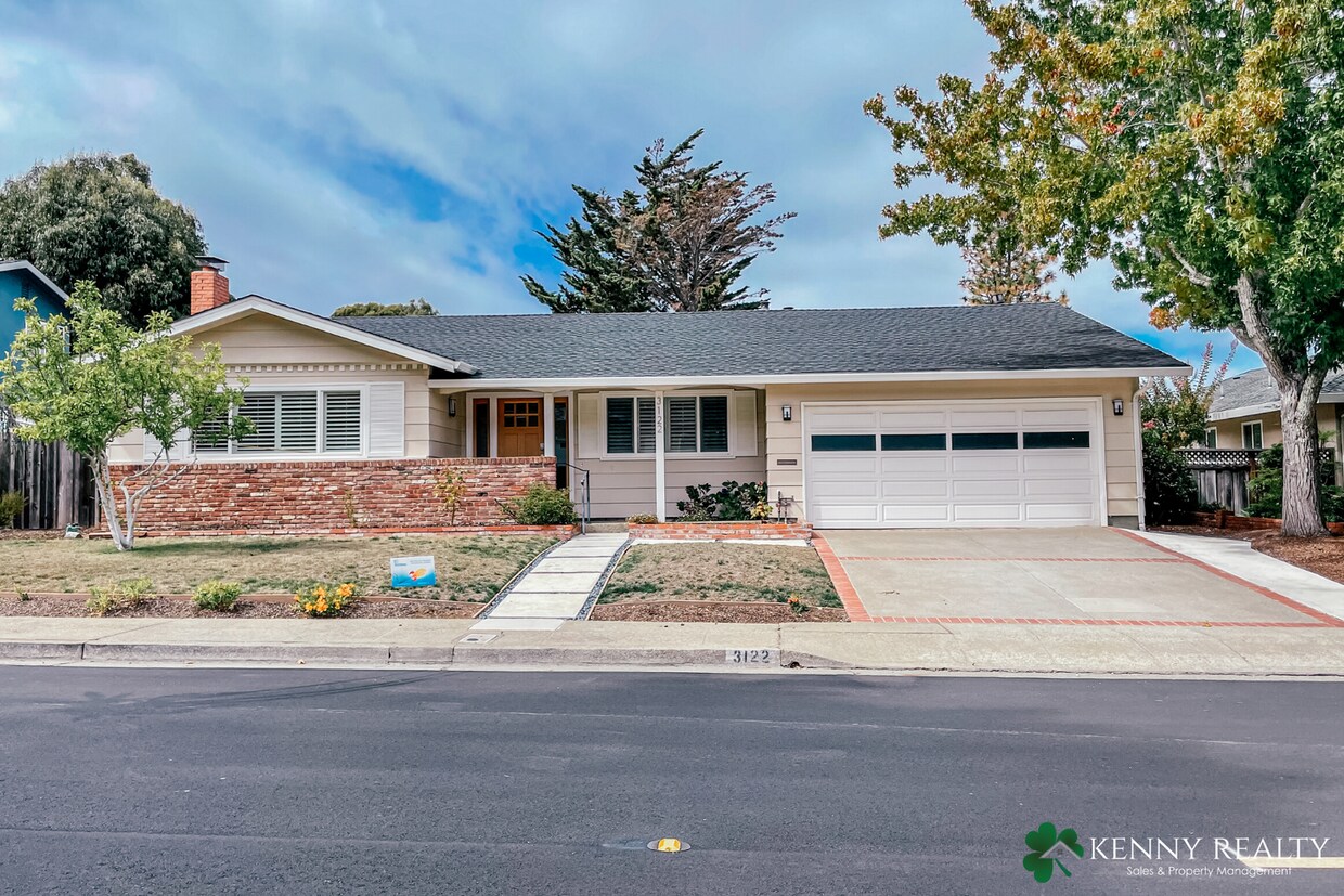 Recently Remodeled Four Bedroom, Two Bath House Rental in