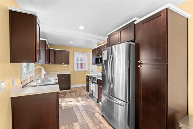 Foto del edificio - 2353 Hulett Rd