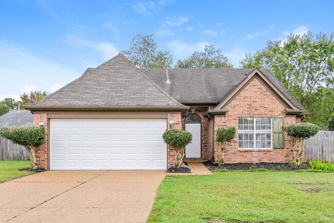 Building Photo - 5848 Hayden Cove