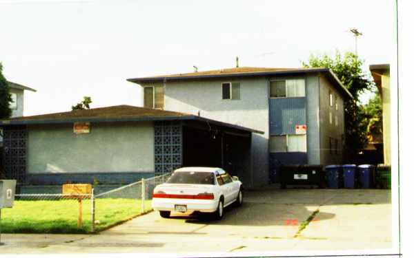 Building Photo - 3242 Williamsburg Drive