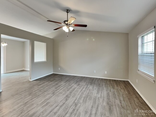 Building Photo - 7940 Bermejo Rd
