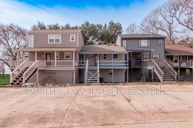 Building Photo - 356 Peach Is Rd