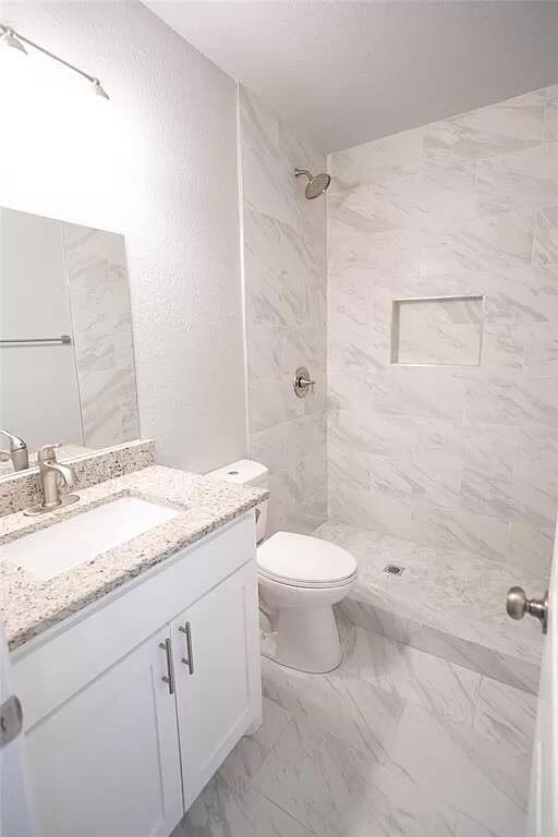 Bathroom 2 - 4128 Winfield Ave