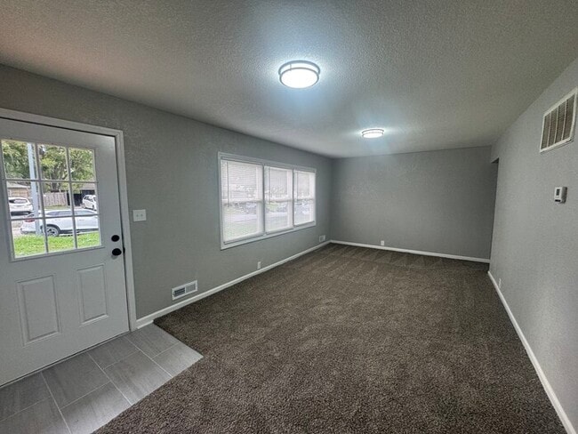 Building Photo - Welcome Home