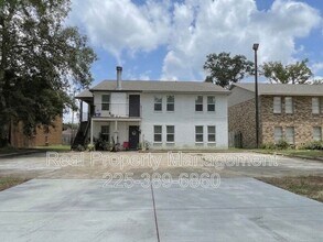 Building Photo - 7743 Bles Ave