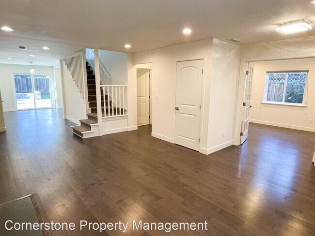 Building Photo - 4 br, 3 bath House - 3320 Bryant St