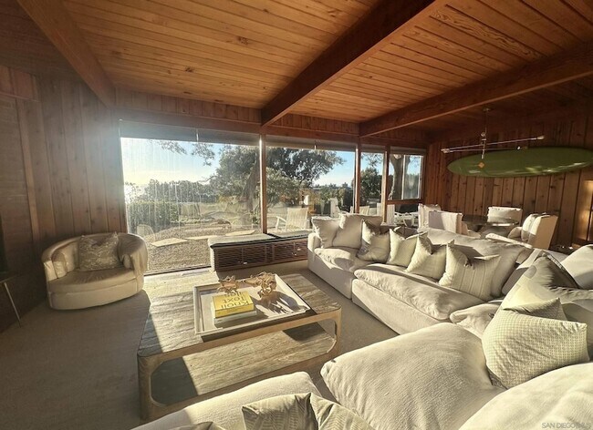 Foto del edificio - 240 Ocean View Ave