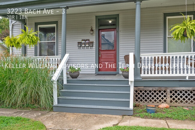Building Photo - 3223 Bach Ave - 3