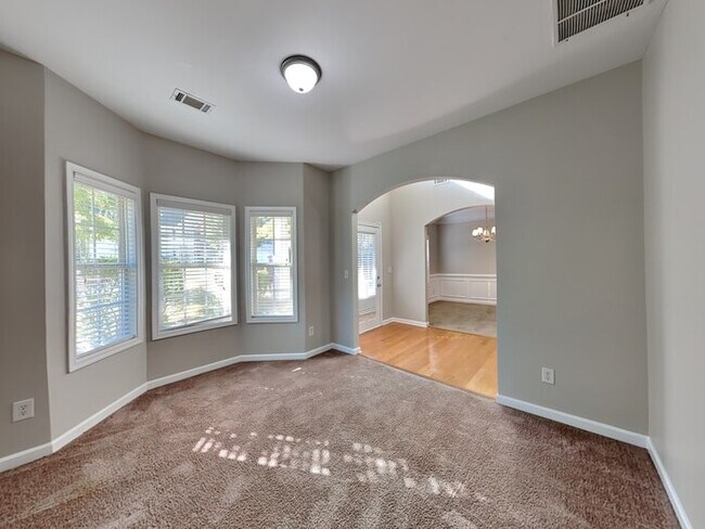 Building Photo - HALF OFF!!! Stunning 4 Bedroom Home locate...