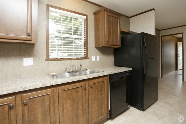 Interior Photo - Apple Carr Village